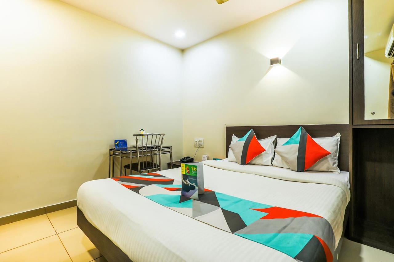 Fabexpress Adore Inn - Nr Mumbai International Airport Exteriör bild